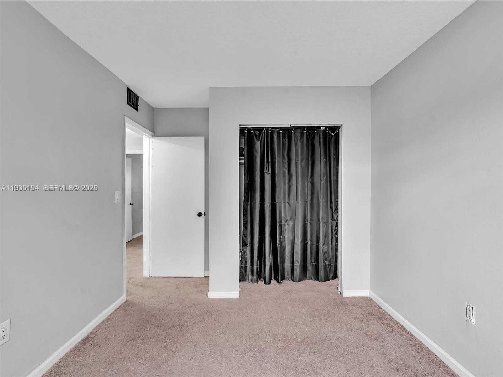 Small Image of 3911 SOUTH WEST 52ND AVE #4-1, Pembroke Park Number 42