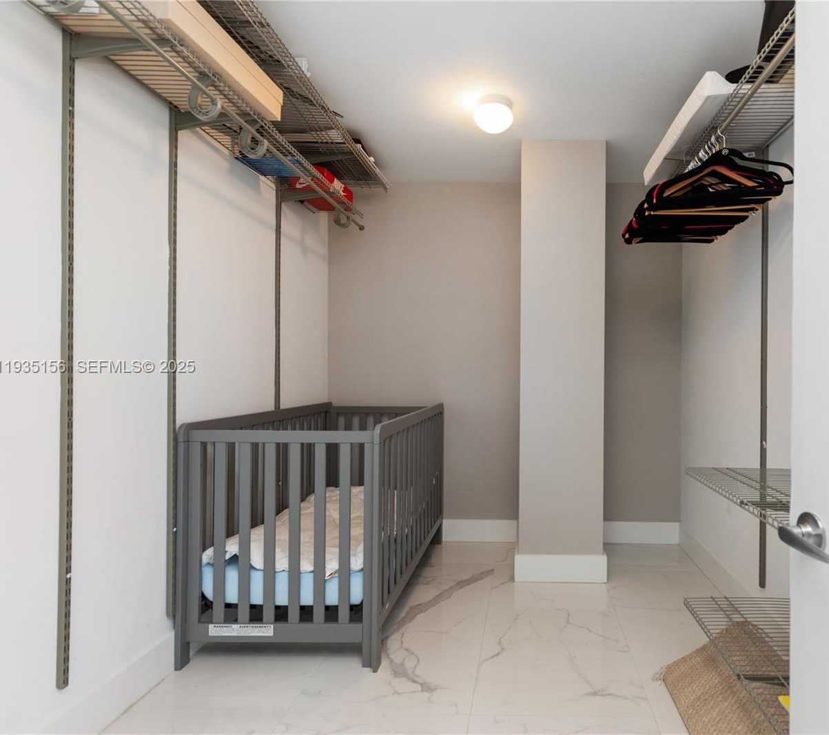 Small Image of 17301 NORTH EAST BISCAYNE BLVD #908, North Miami Beach Number 24