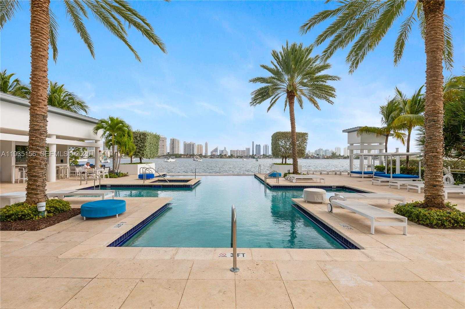 Small Image of 17301 NORTH EAST BISCAYNE BLVD #908, North Miami Beach Number 43