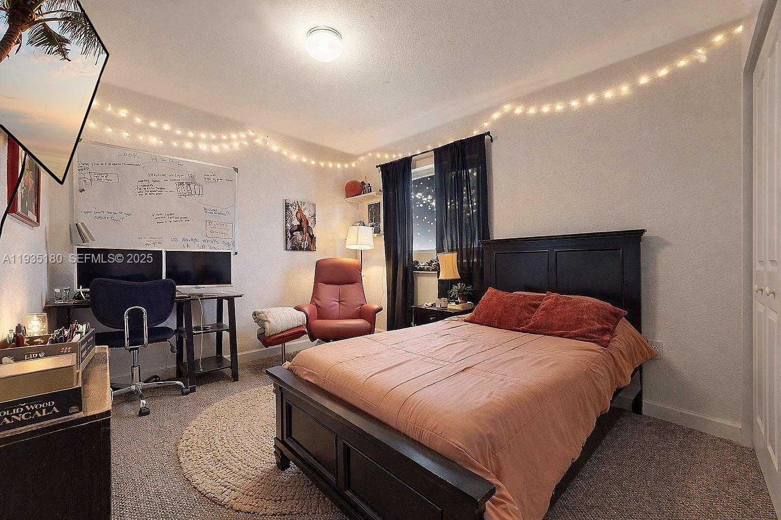 Small Image of 1240 NORTH WEST 3RD LN, Florida City Number 27