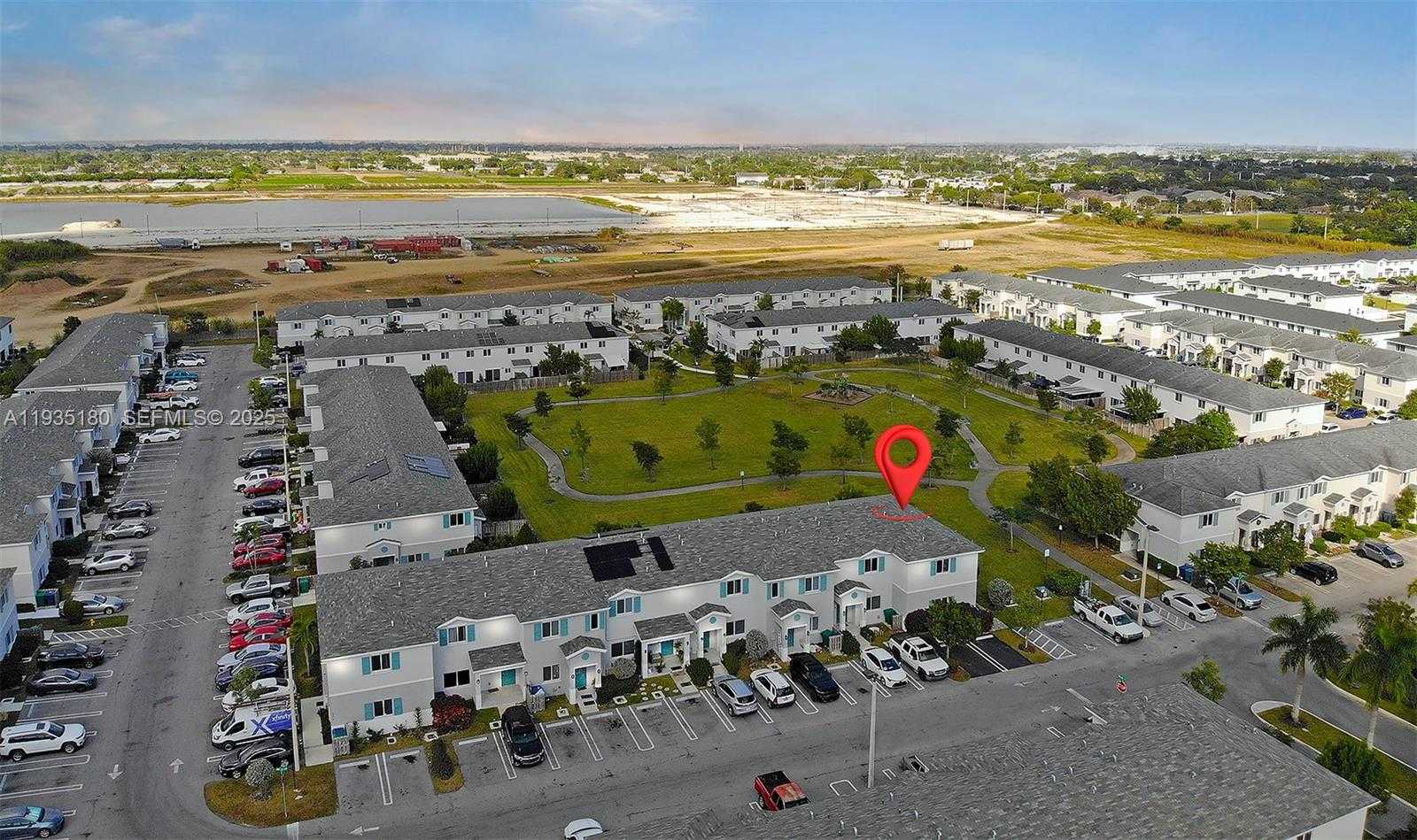 Small Image of 1240 NORTH WEST 3RD LN, Florida City Number 4