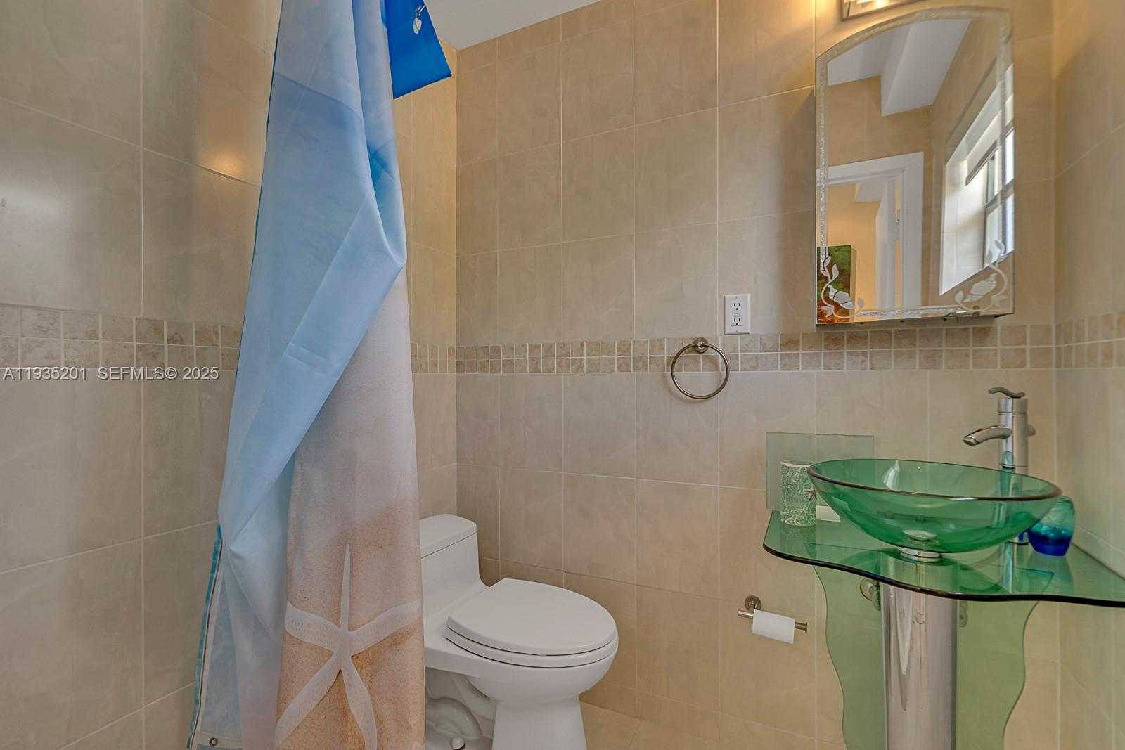 Small Image of 798 CRANDON BLVD #16-C, Key Biscayne Number 23