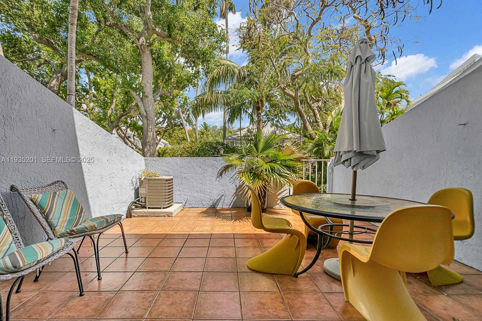 Small Image of 798 CRANDON BLVD #16-C, Key Biscayne Number 24