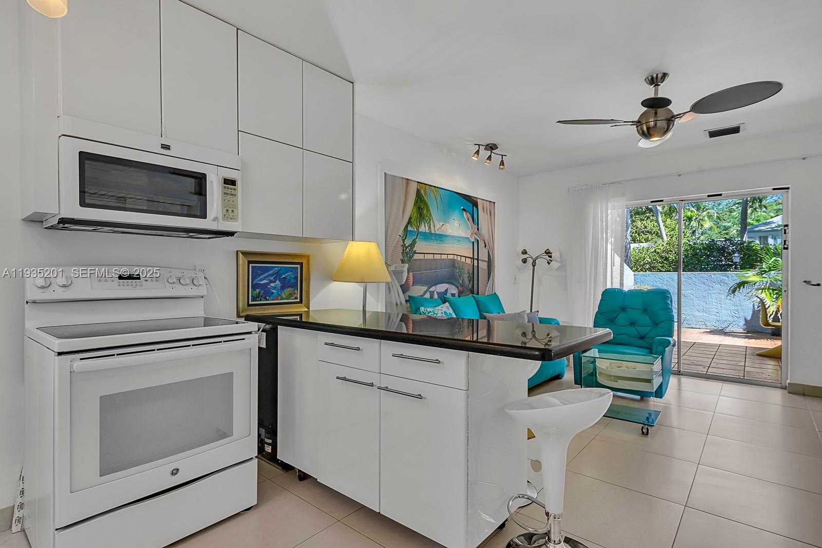 Small Image of 798 CRANDON BLVD #16-C, Key Biscayne Number 8