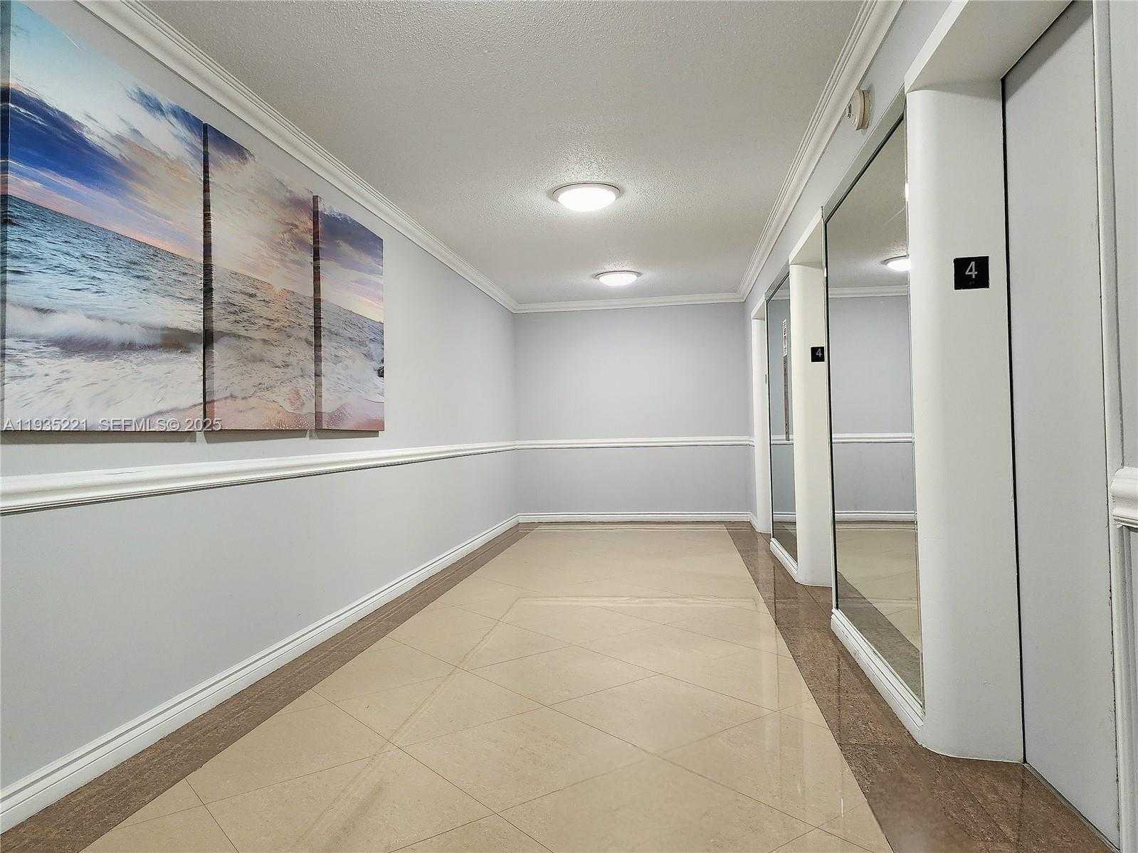 Small Image of 3725 SOUTH OCEAN DR #425, Hollywood Number 33