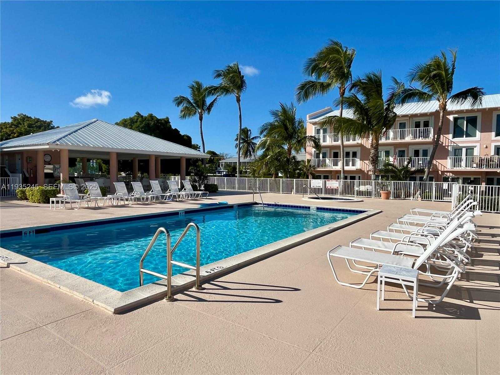 Small Image of 1501 OCEAN BAY DR #B7, Key Largo Number 10