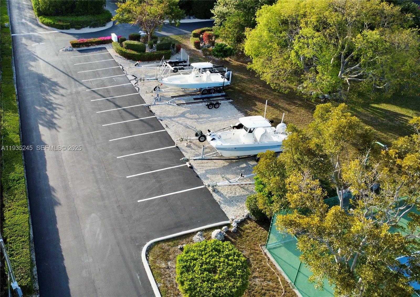 Small Image of 1501 OCEAN BAY DR #B7, Key Largo Number 15