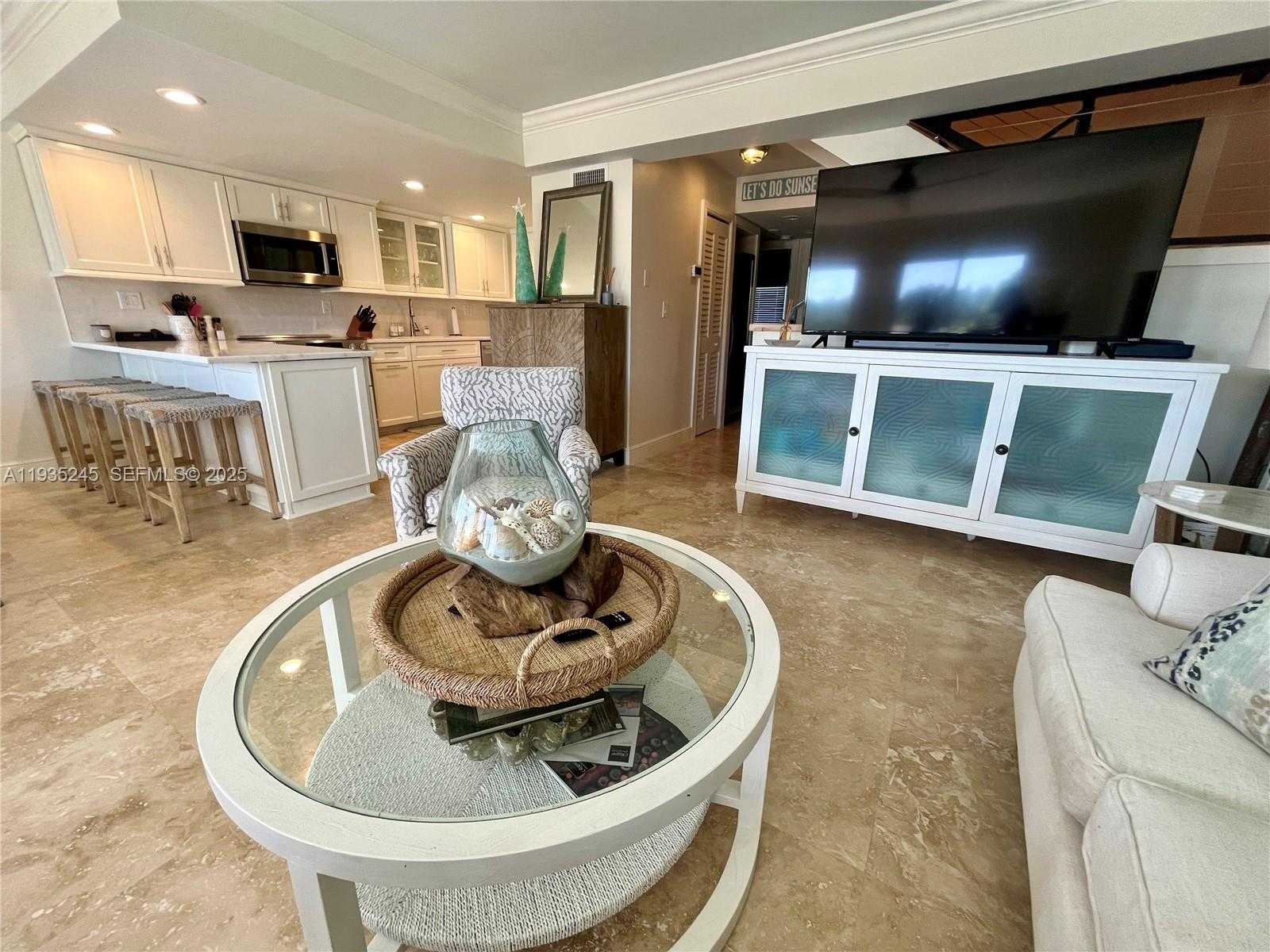 Small Image of 1501 OCEAN BAY DR #B7, Key Largo Number 40