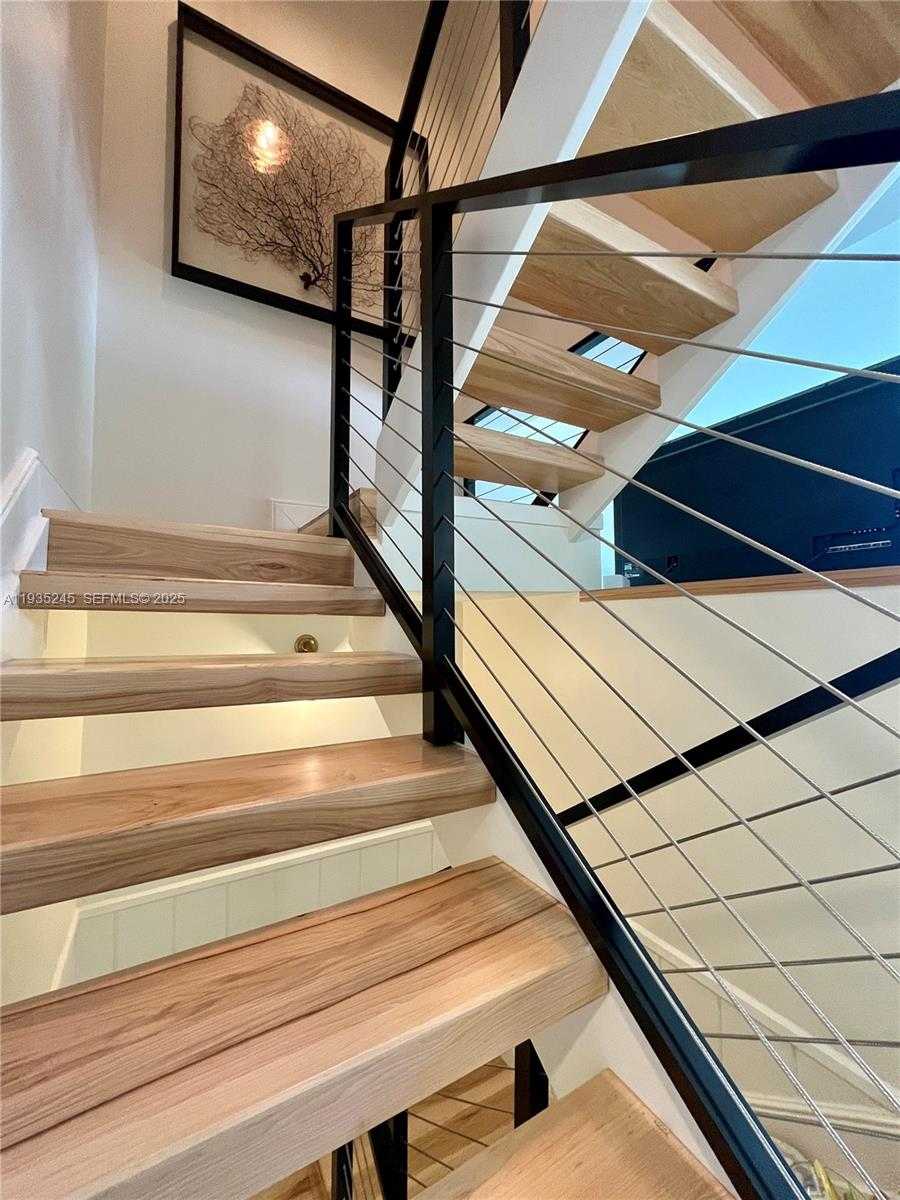 Small Image of 1501 OCEAN BAY DR #B7, Key Largo Number 46