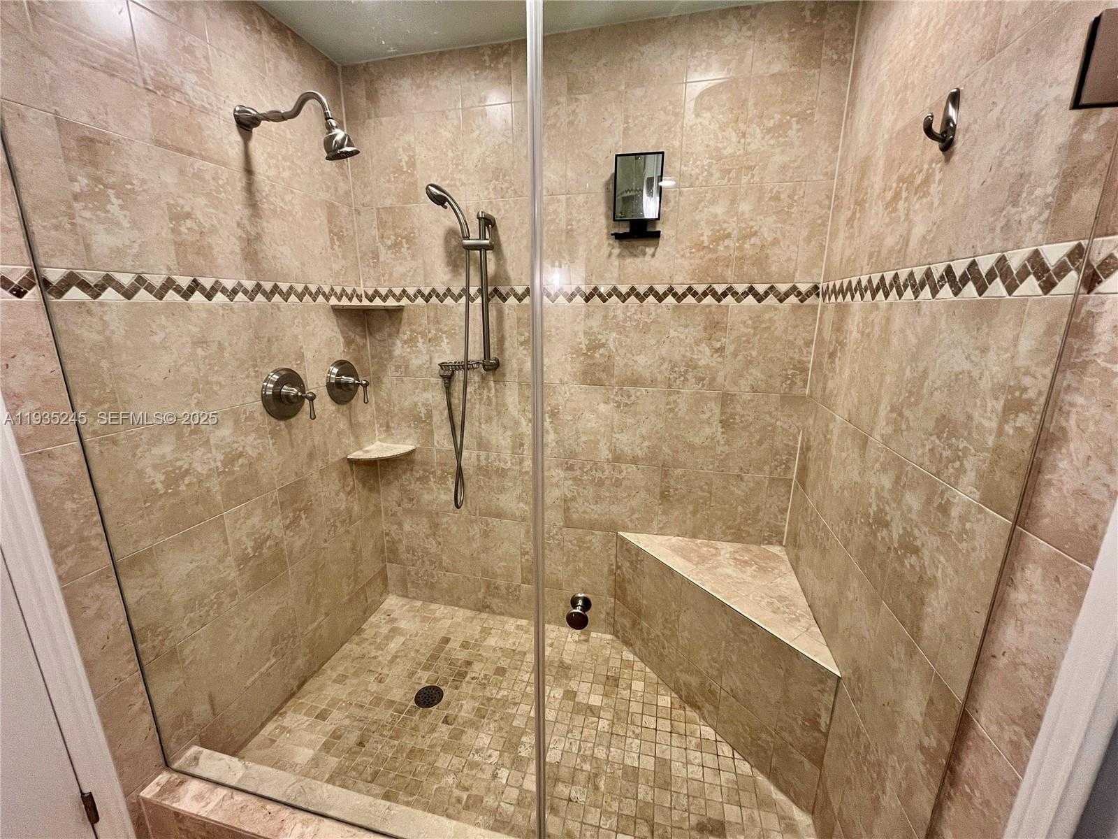 Small Image of 1501 OCEAN BAY DR #B7, Key Largo Number 48