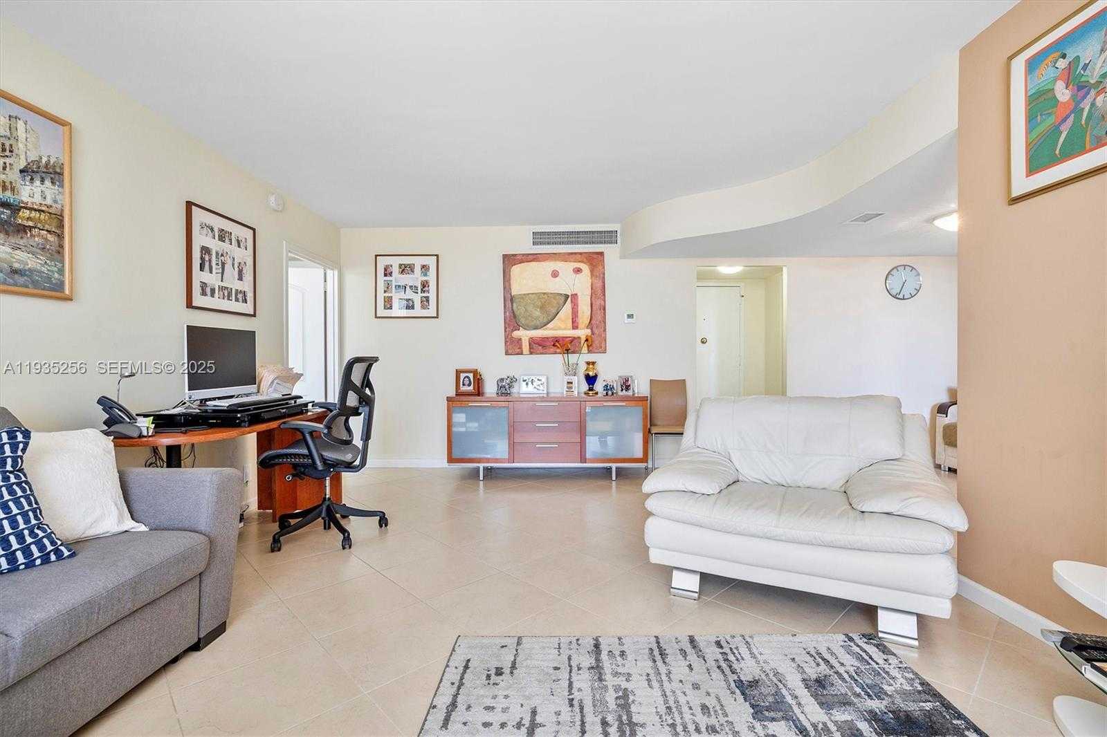 Small Image of 100 GOLDEN ISLES DR #1201, Hallandale Beach Number 18