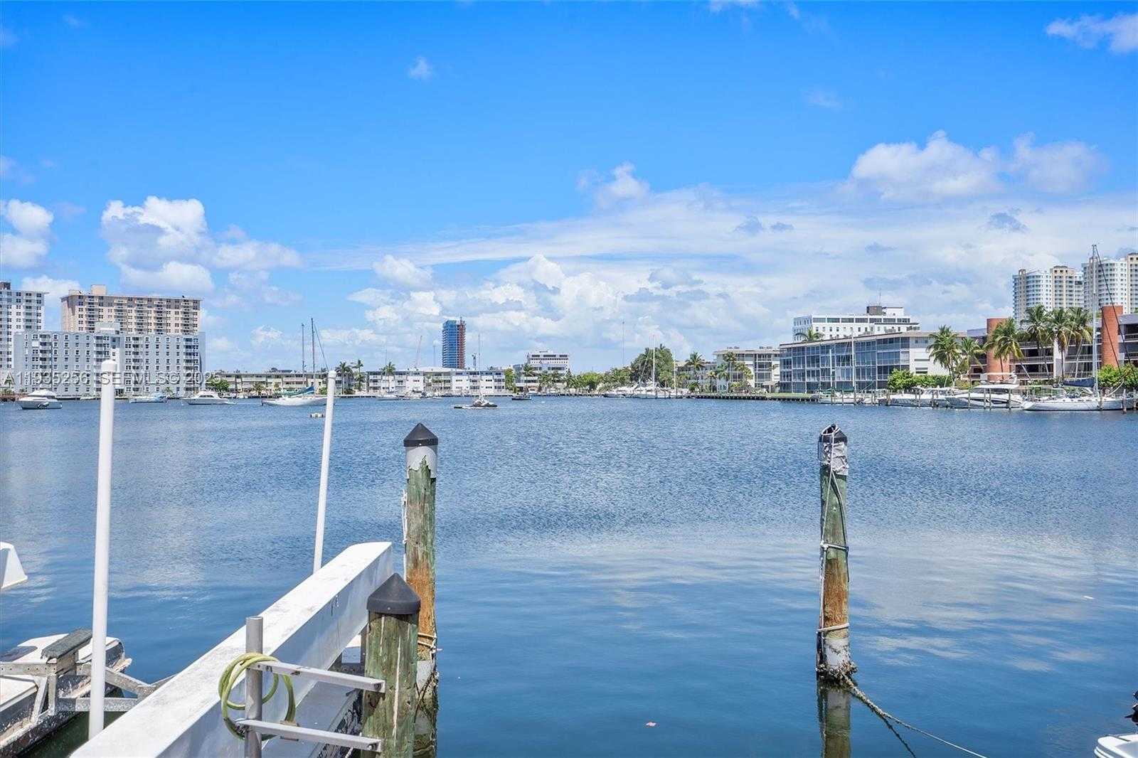 Small Image of 100 GOLDEN ISLES DR #1201, Hallandale Beach Number 40