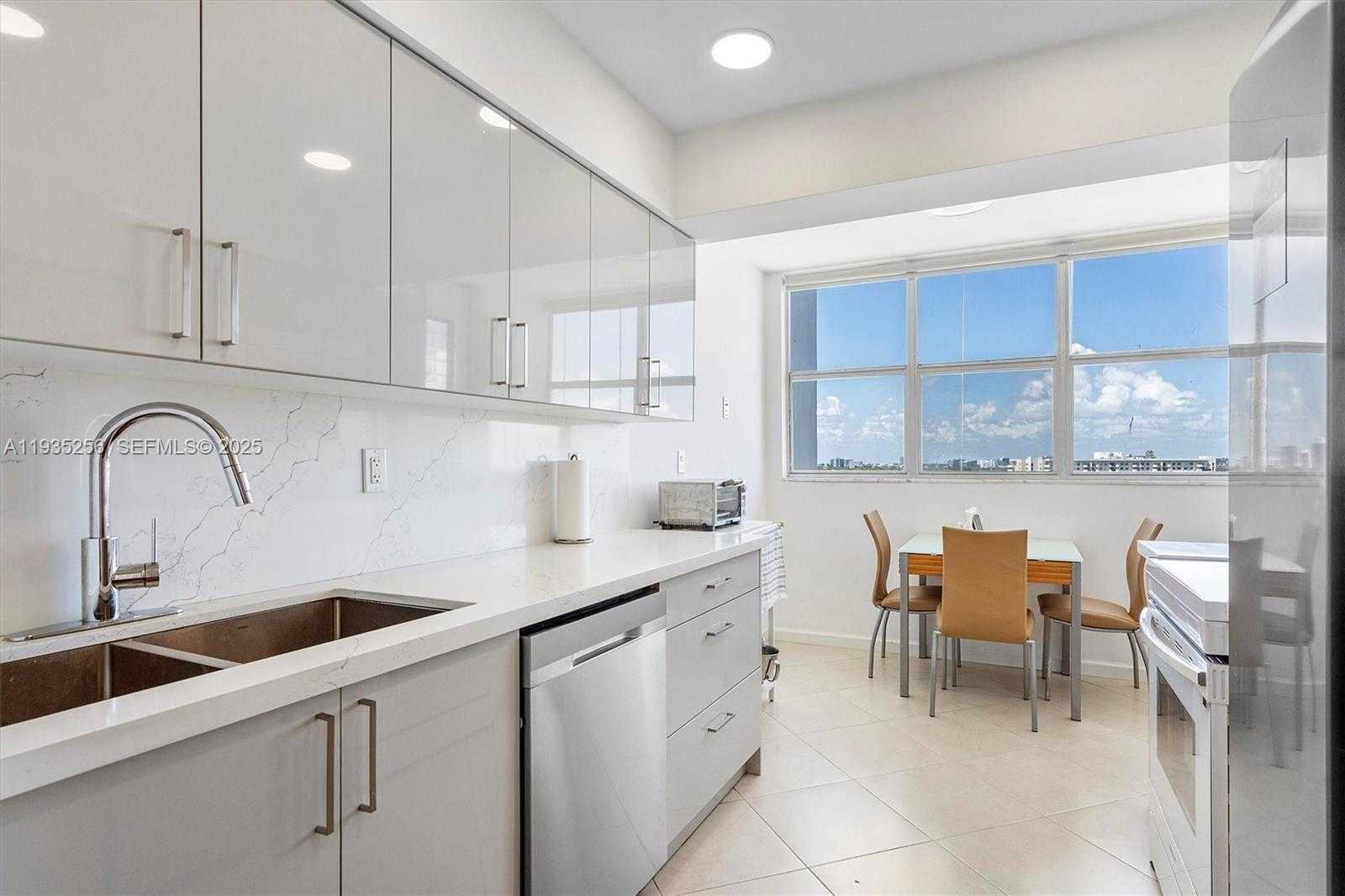Small Image of 100 GOLDEN ISLES DR #1201, Hallandale Beach Number 9