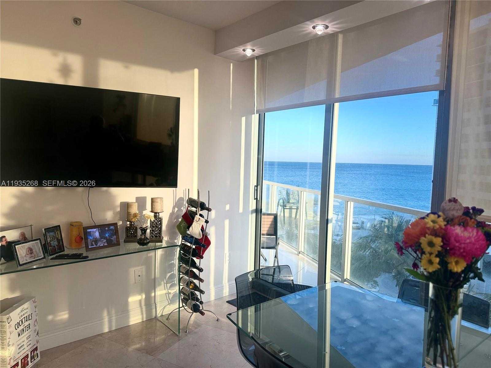 Small Image of 3101 SOUTH OCEAN DR #606, Hollywood Number 31