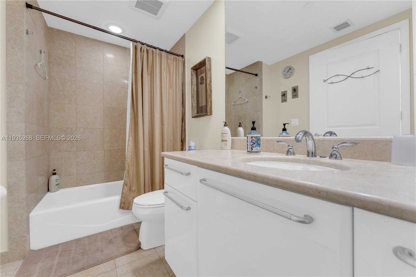 Small Image of 3101 SOUTH OCEAN DR #606, Hollywood Number 49