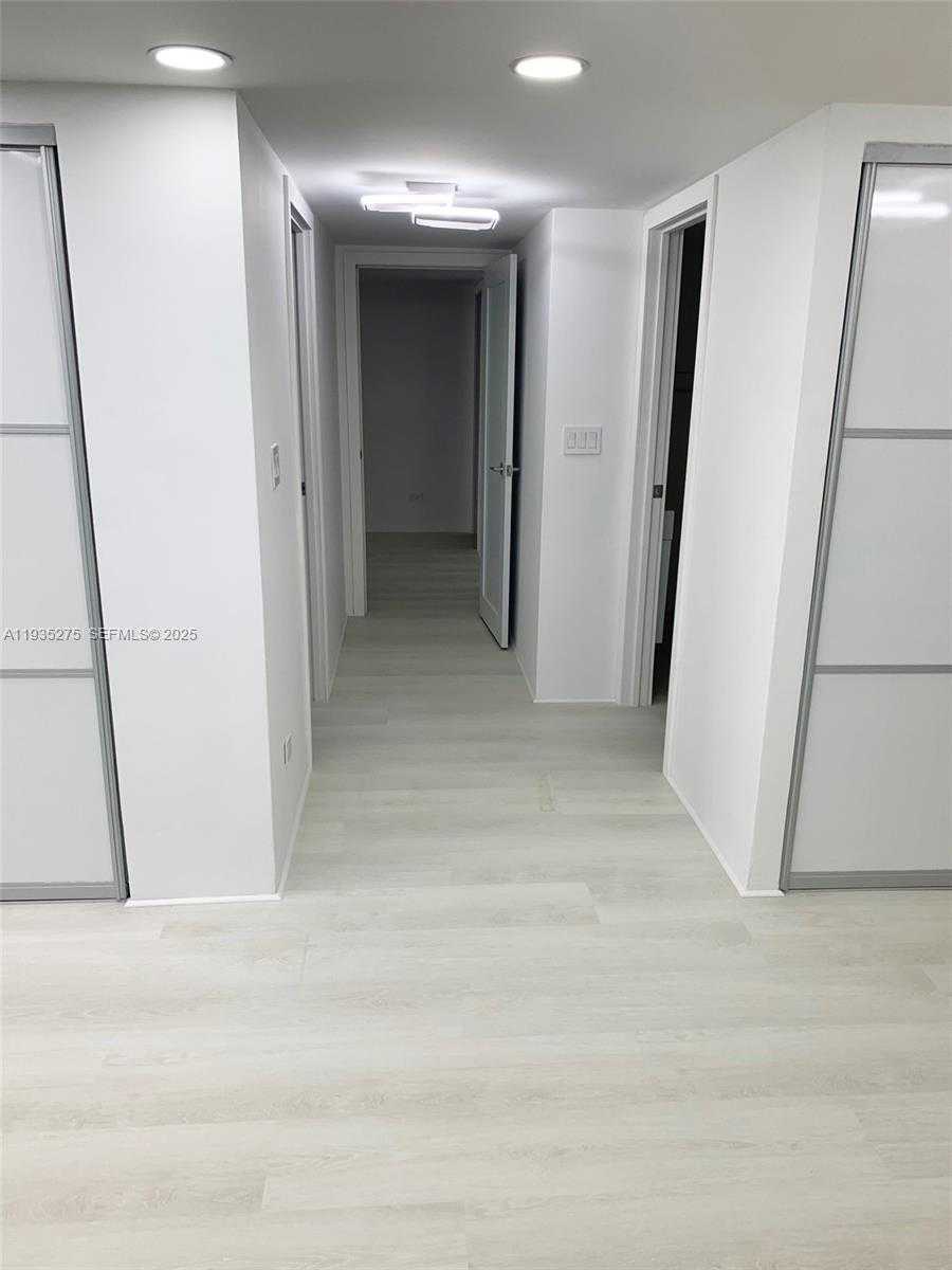 Small Image of 301 174TH ST #1818, Sunny Isles Beach Number 27