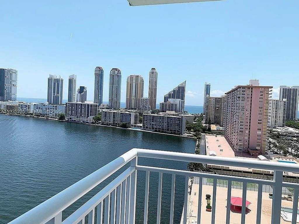 Small Image of 301 174TH ST #1818, Sunny Isles Beach Number 31