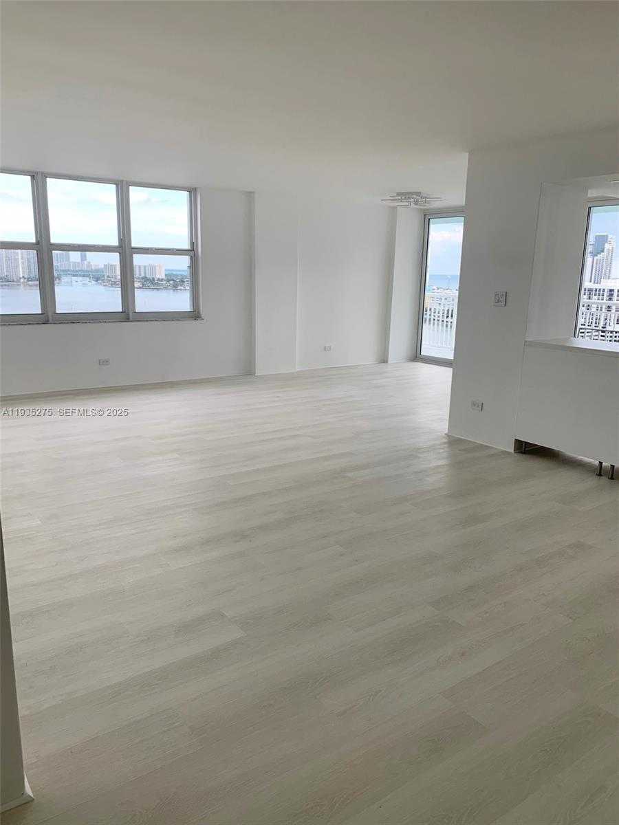 Small Image of 301 174TH ST #1818, Sunny Isles Beach Number 5