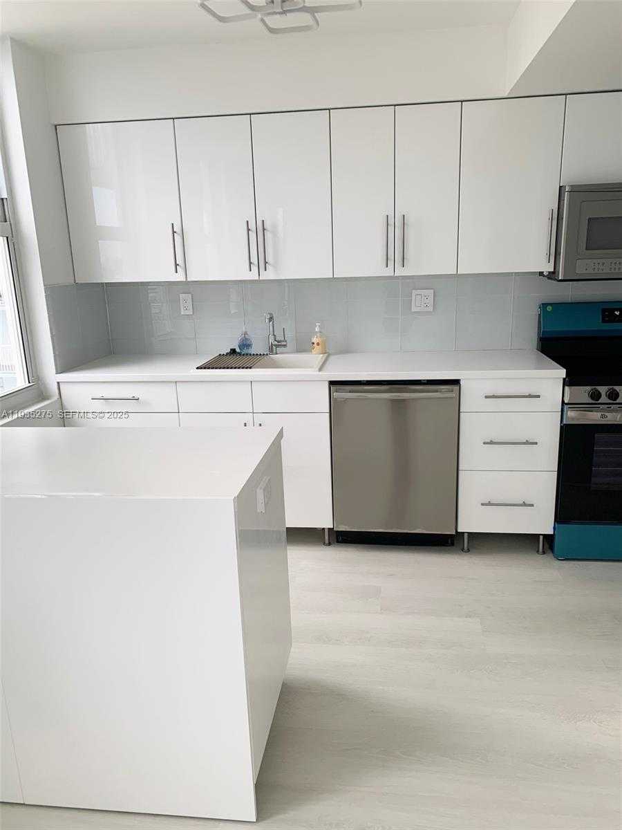 Small Image of 301 174TH ST #1818, Sunny Isles Beach Number 8