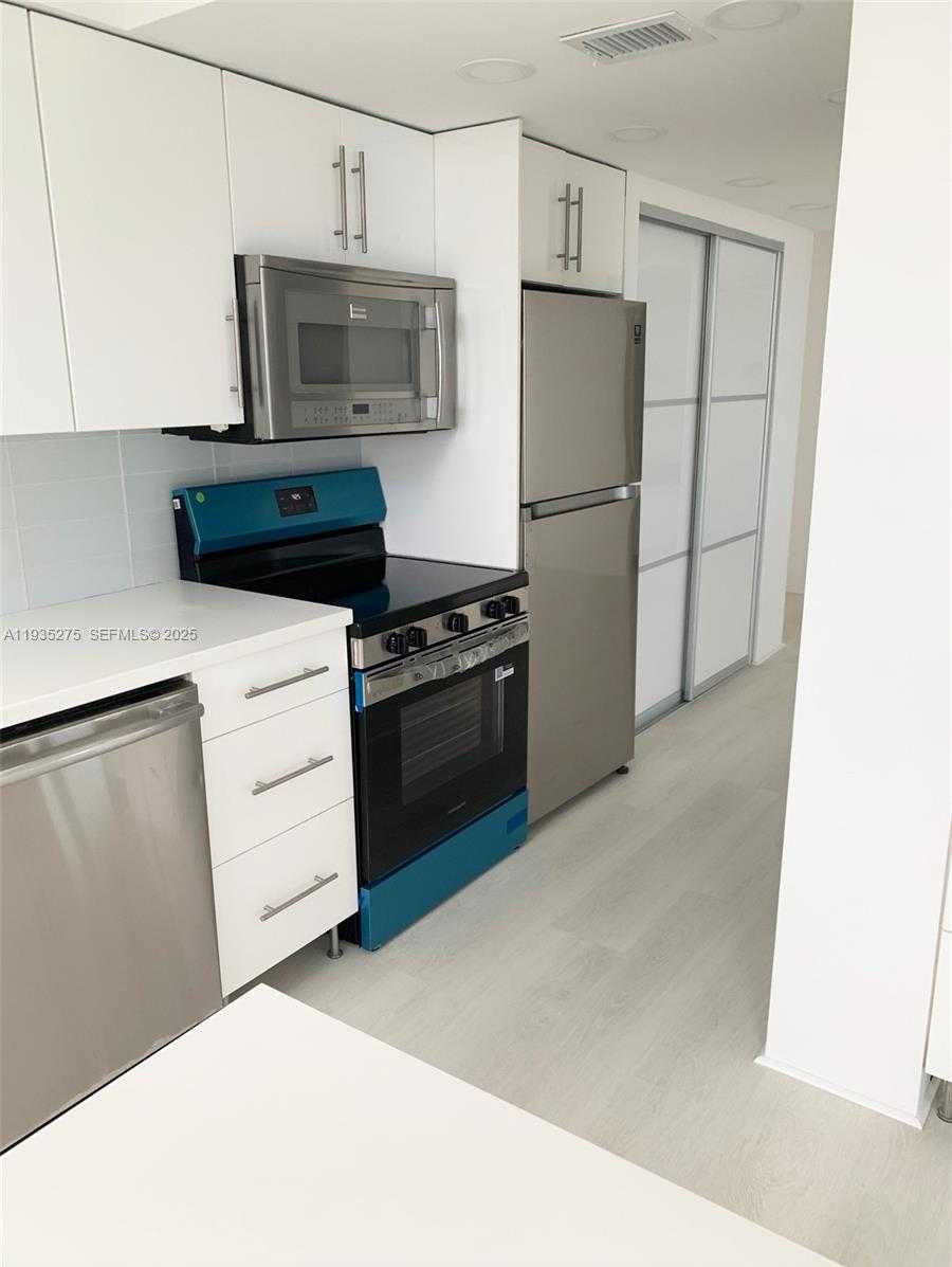 Small Image of 301 174TH ST #1818, Sunny Isles Beach Number 9