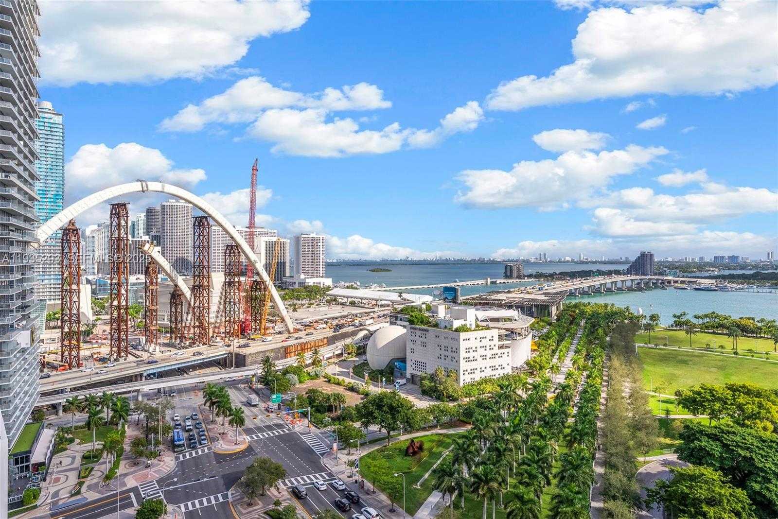 Small Image of 900 BISCAYNE BLVD #2106, Miami Number 25