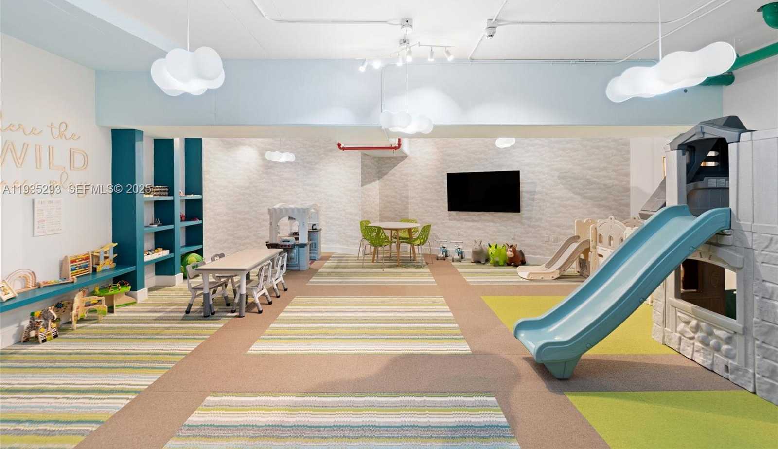 Small Image of 900 BISCAYNE BLVD #2106, Miami Number 36