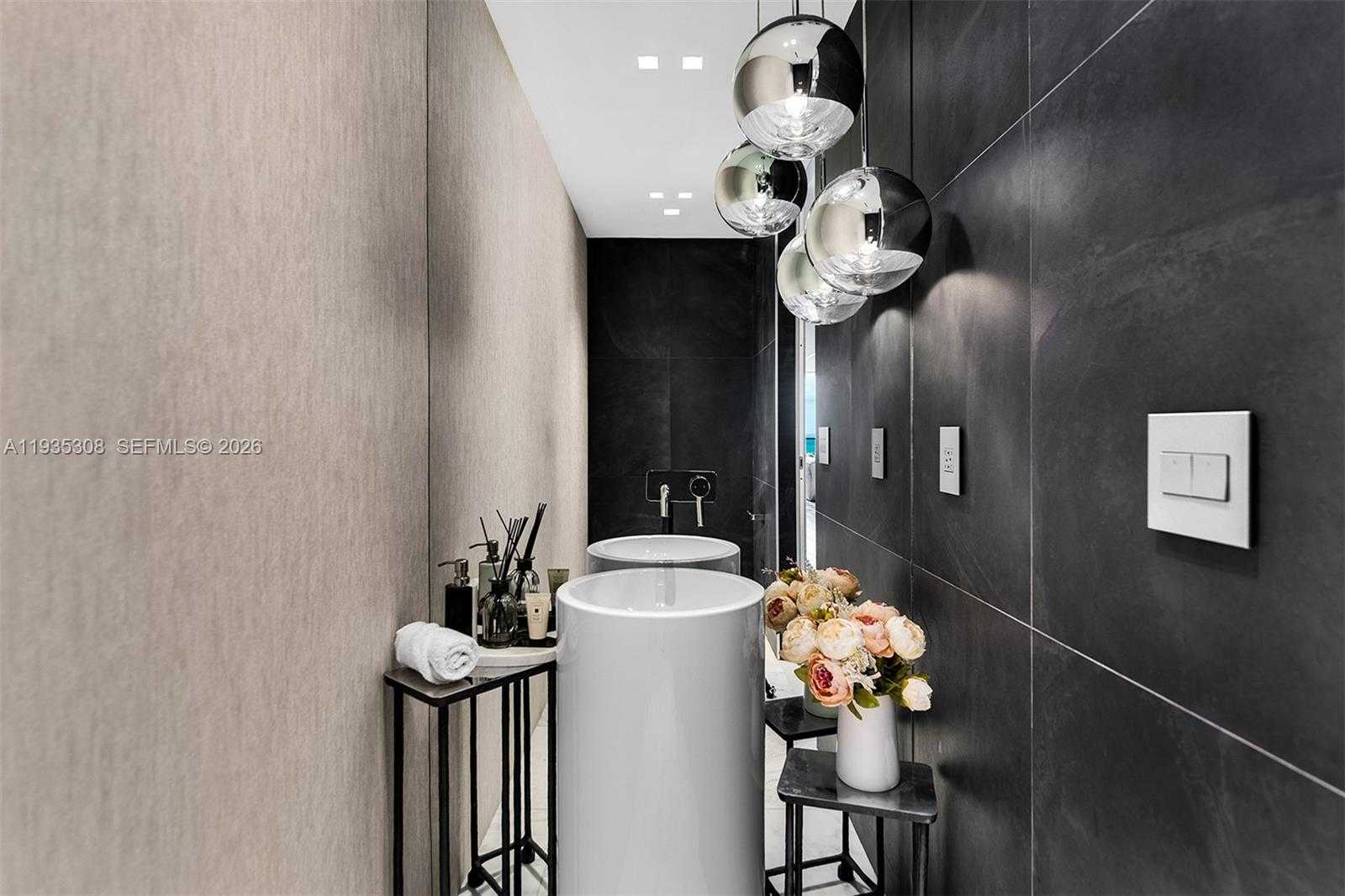 Small Image of 10203 COLLINS AVE #1403, Bal Harbour Number 16