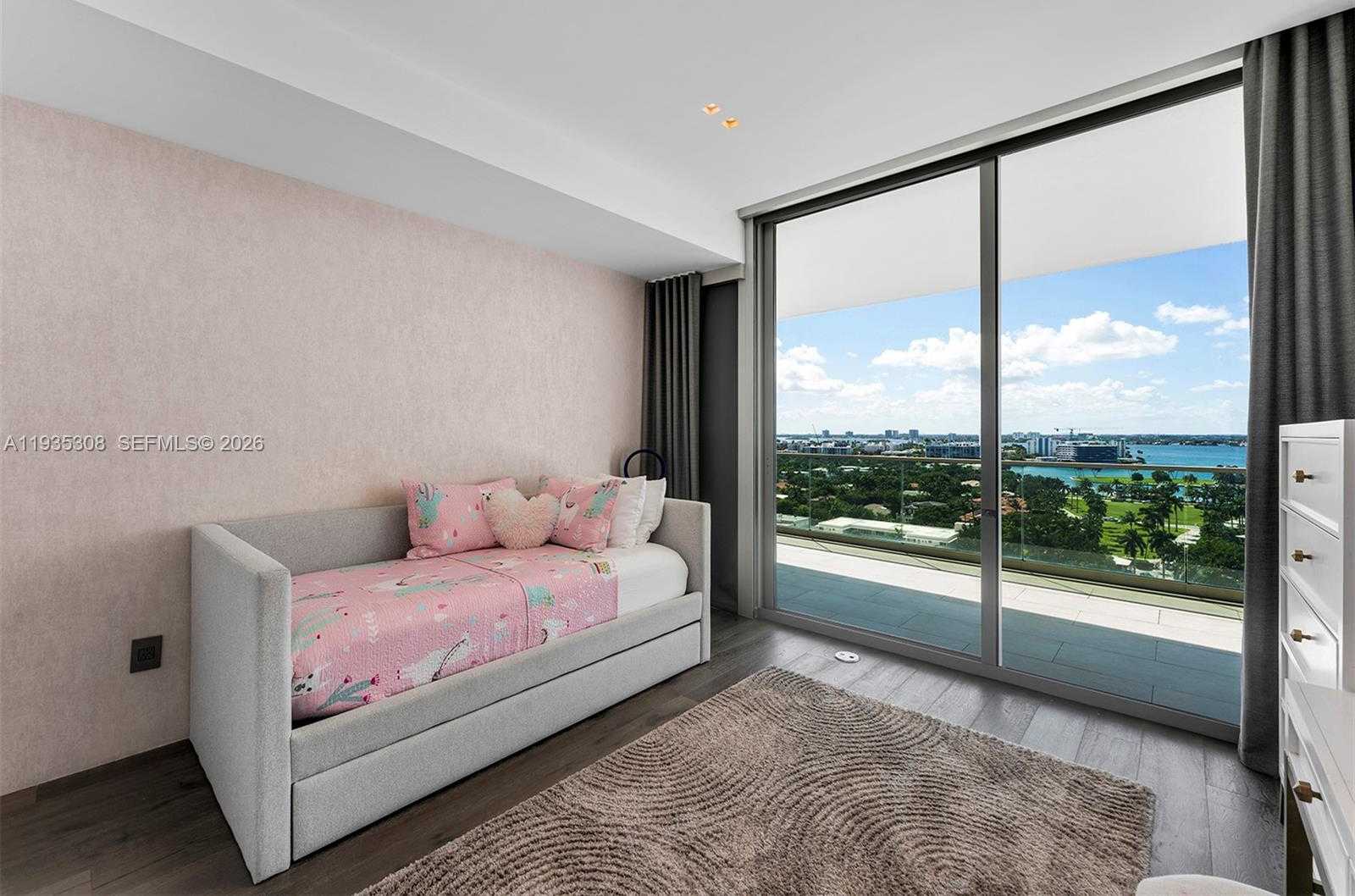 Small Image of 10203 COLLINS AVE #1403, Bal Harbour Number 29