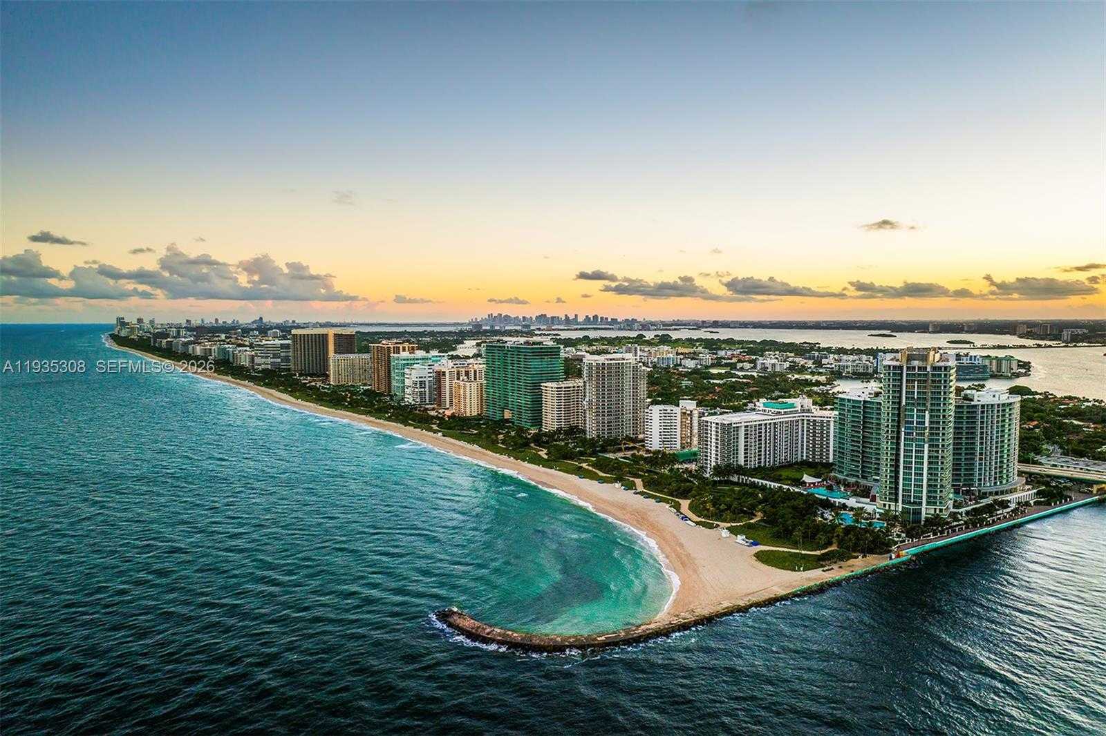 Small Image of 10203 COLLINS AVE #1403, Bal Harbour Number 36