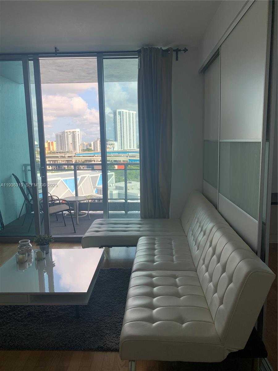 Small Image of 90 SOUTH WEST 3RD ST #1211, Miami Number 6