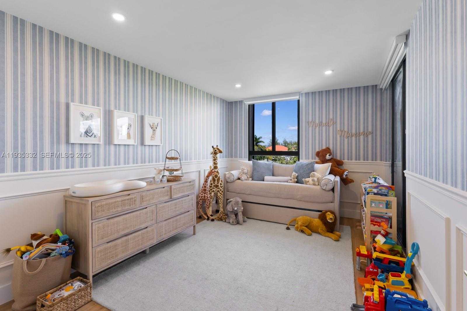 Small Image of 141 CRANDON BLVD #446, Key Biscayne Number 16