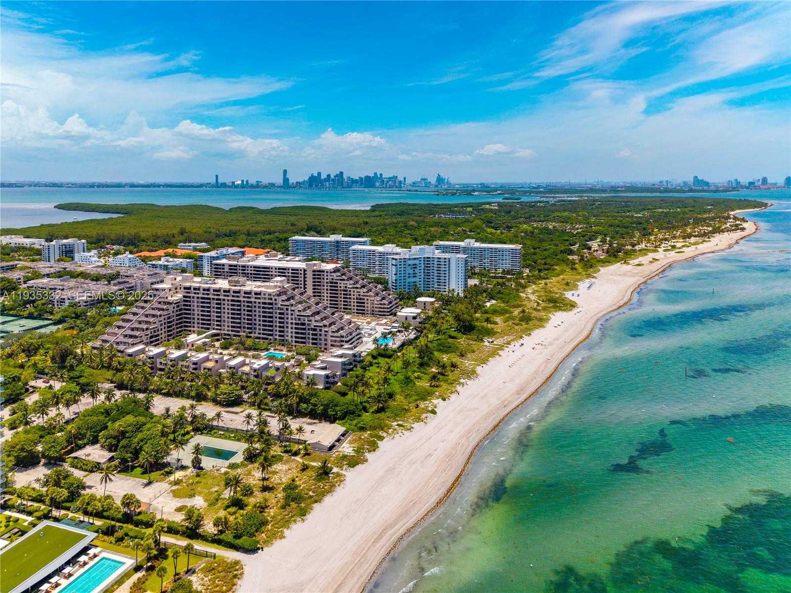 Small Image of 141 CRANDON BLVD #446, Key Biscayne Number 29