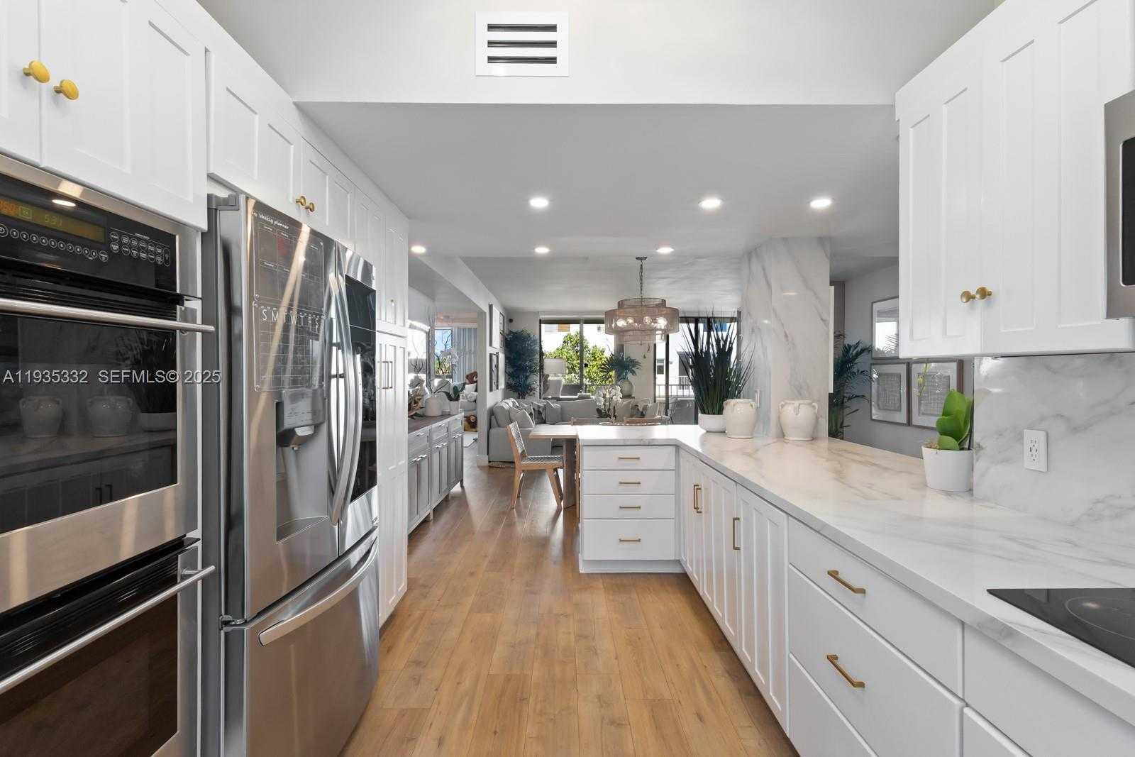 Small Image of 141 CRANDON BLVD #446, Key Biscayne Number 9