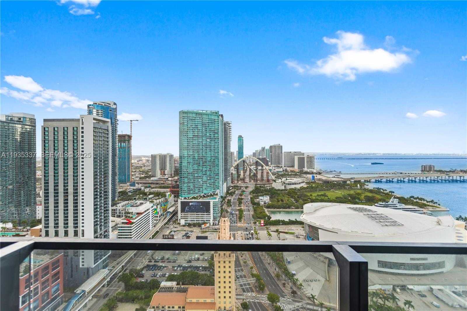 Small Image of 398 NORTH EAST 5TH ST #3102, Miami Number 32