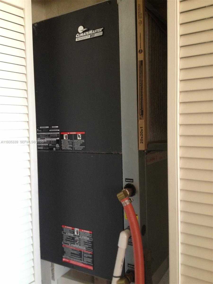 Small Image of 2025 NORTH EAST 164TH ST #1006, North Miami Beach Number 13