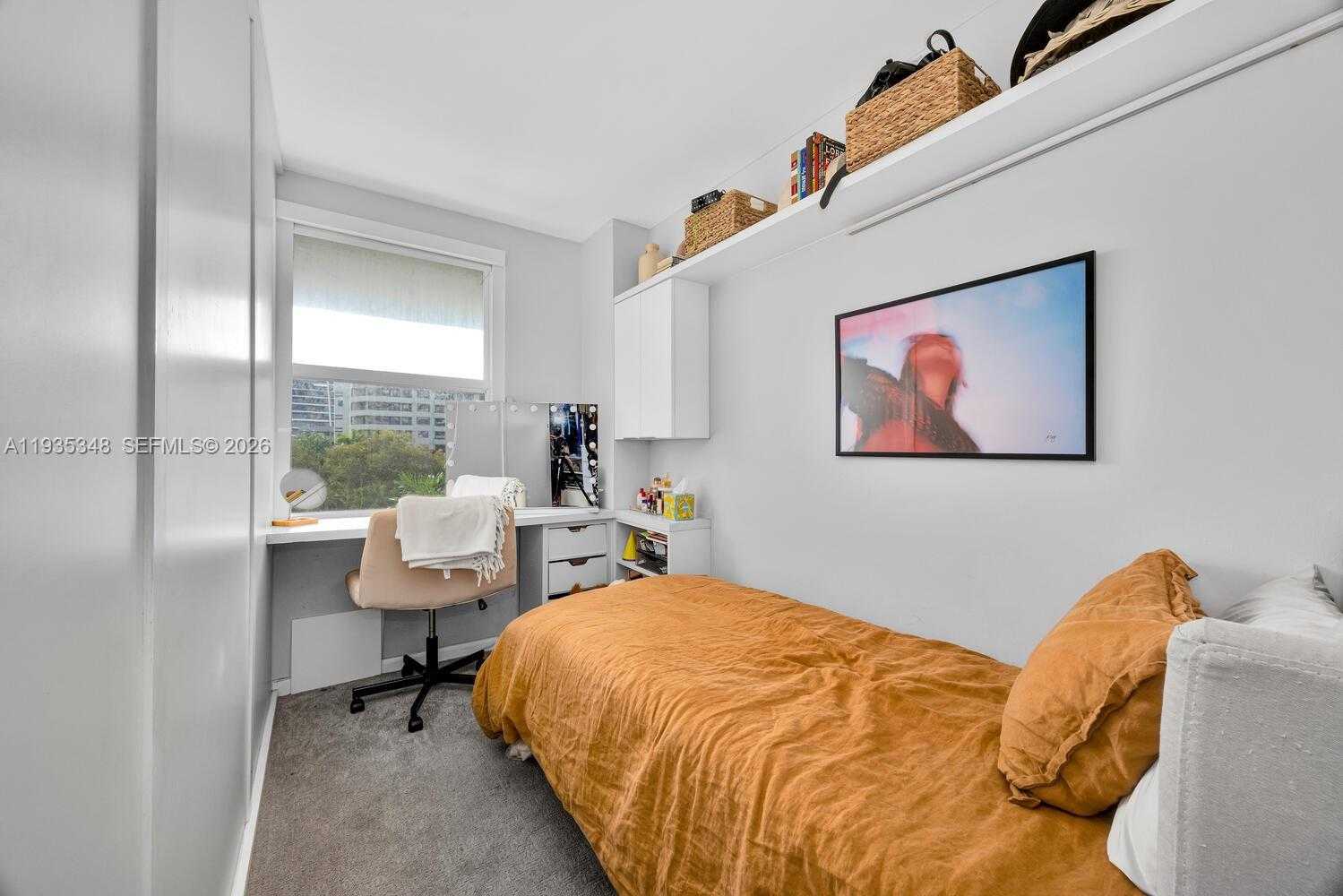 Small Image of 155 OCEAN LANE DR #413, Key Biscayne Number 27