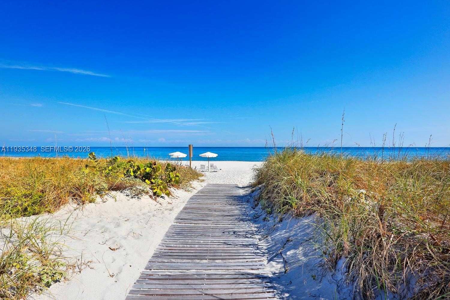 Small Image of 155 OCEAN LANE DR #413, Key Biscayne Number 37