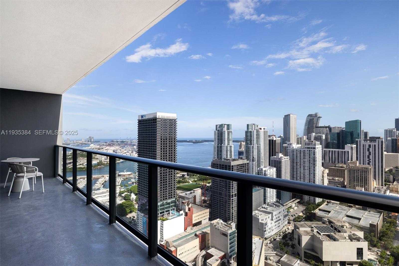 Small Image of 159 NORTH EAST 6TH ST #4305, Miami Number 8