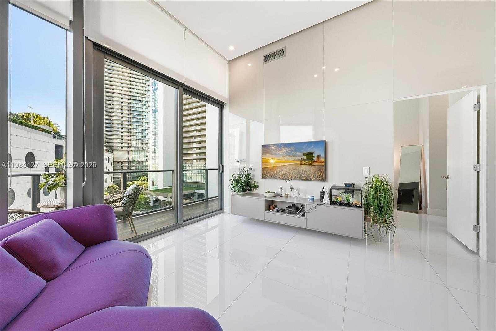 Small Image of 501 NORTH EAST 31ST ST #401, Miami Number 6