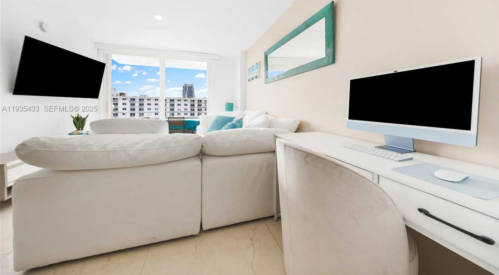 Small Image of 465 OCEAN DR #1008, Miami Beach Number 9