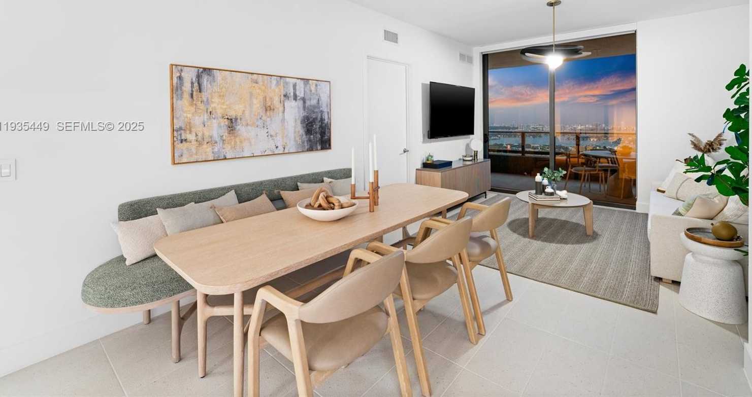 Small Image of 159 NORTH EAST 6TH ST #4415, Miami Number 27