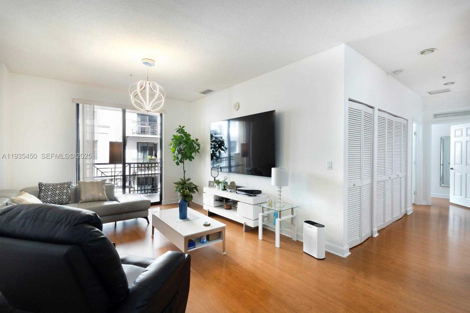 Small Image of 8395 SOUTH WEST 73RD AVE #521, Miami Number 4