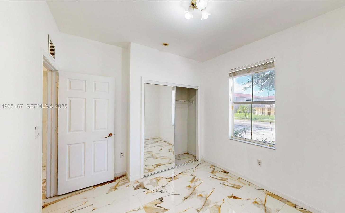 Small Image of 27345 SOUTH WEST 138TH CT, Homestead Number 21