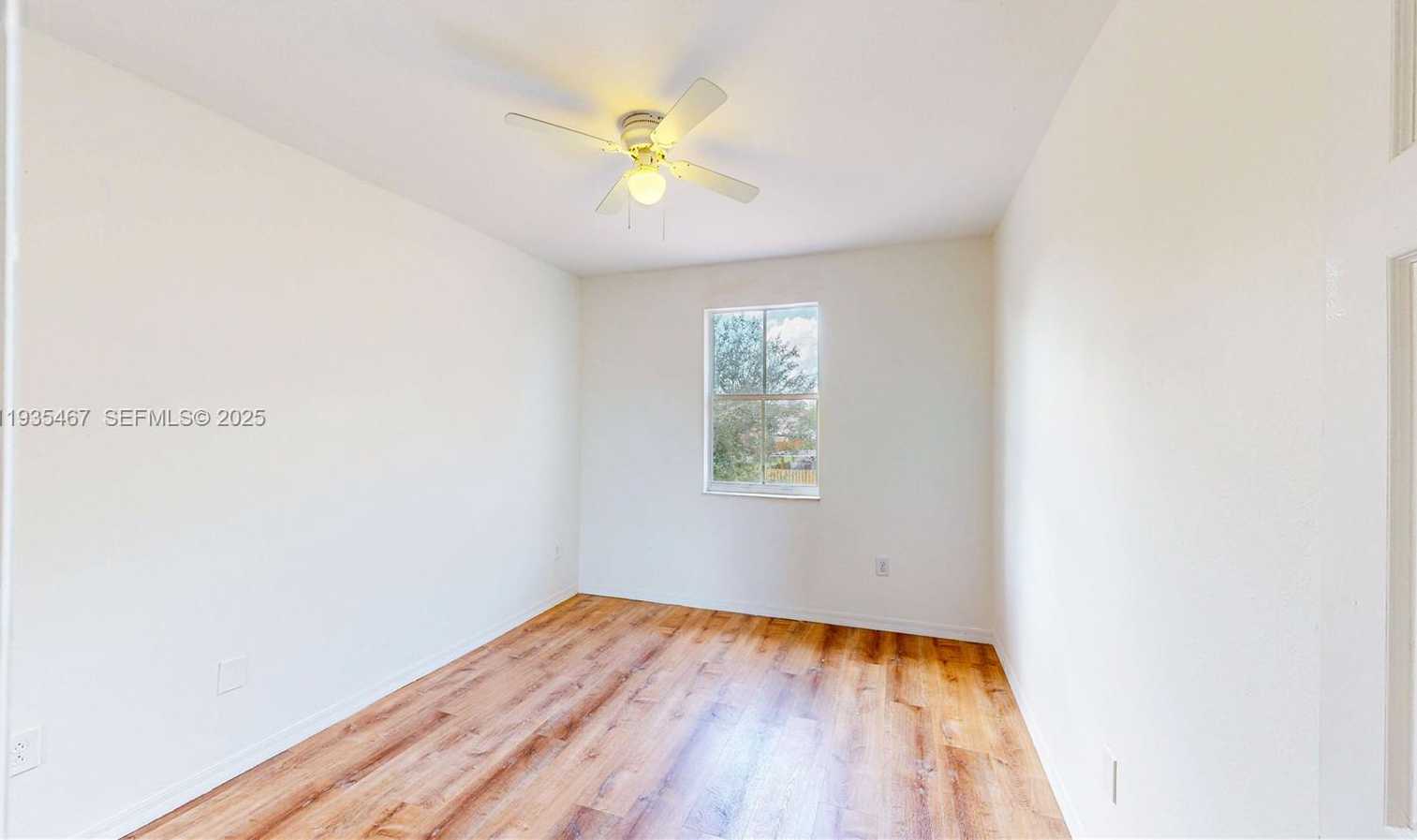 Small Image of 27345 SOUTH WEST 138TH CT, Homestead Number 39