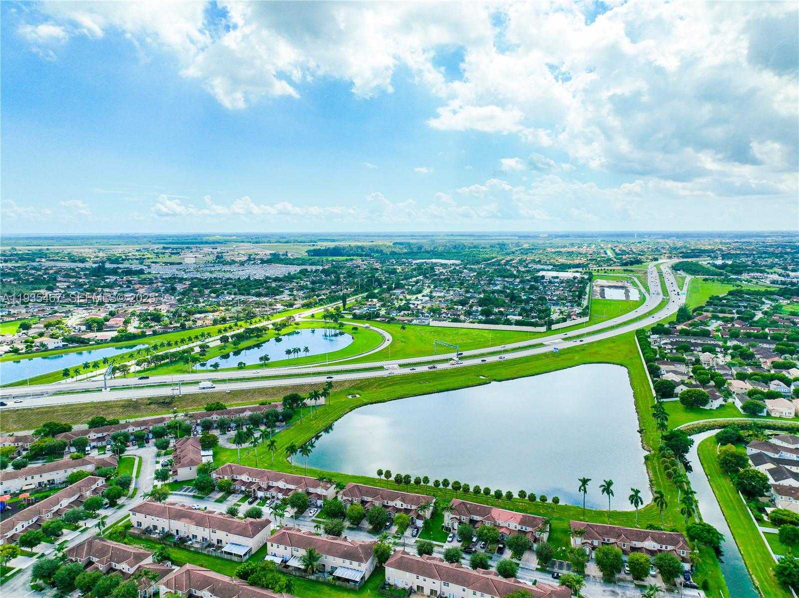 Small Image of 27345 SOUTH WEST 138TH CT, Homestead Number 67