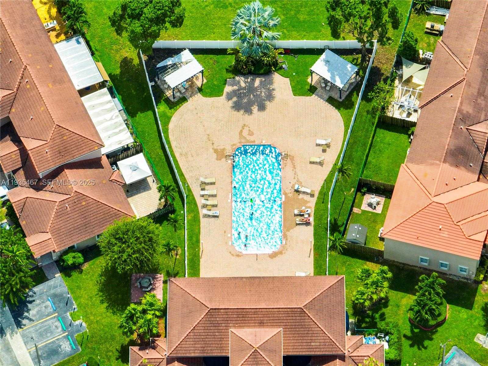 Small Image of 27345 SOUTH WEST 138TH CT, Homestead Number 75