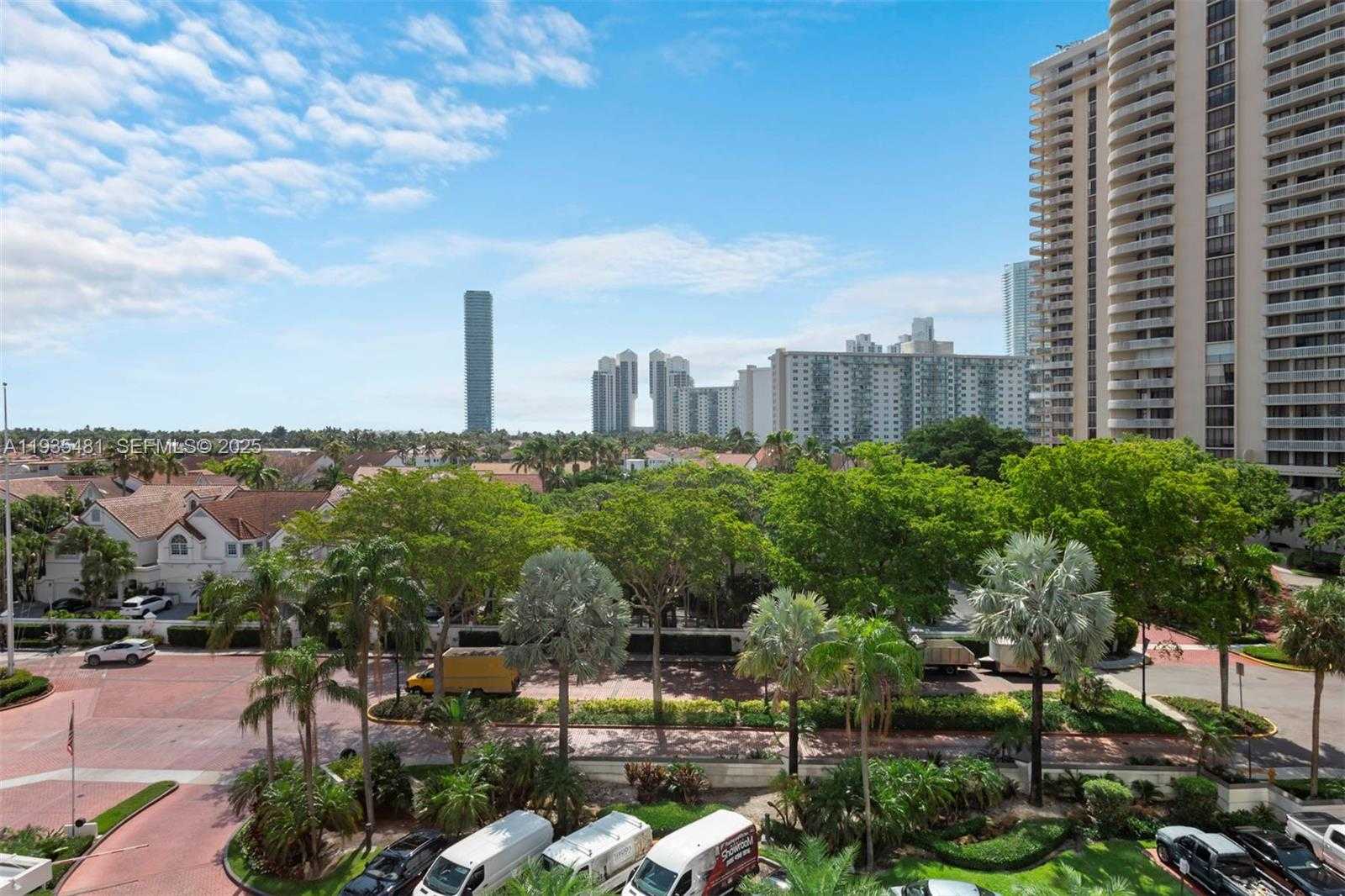 Small Image of 19500 TURNBERRY WAY #5F + CABANA, Aventura Number 18