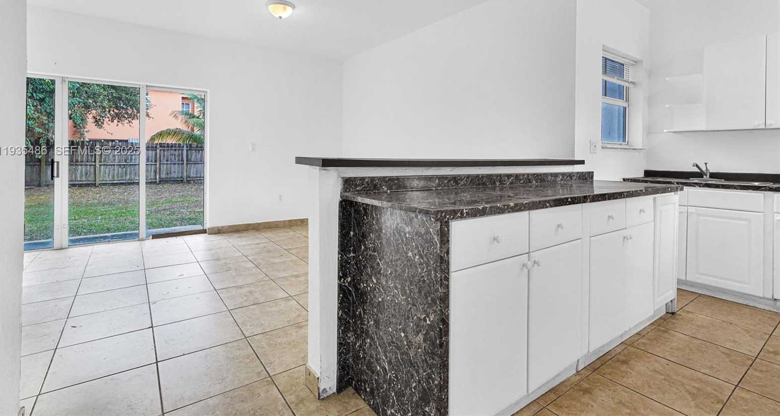 Small Image of 636 SOUTH WEST 7TH TER, Florida City Number 13