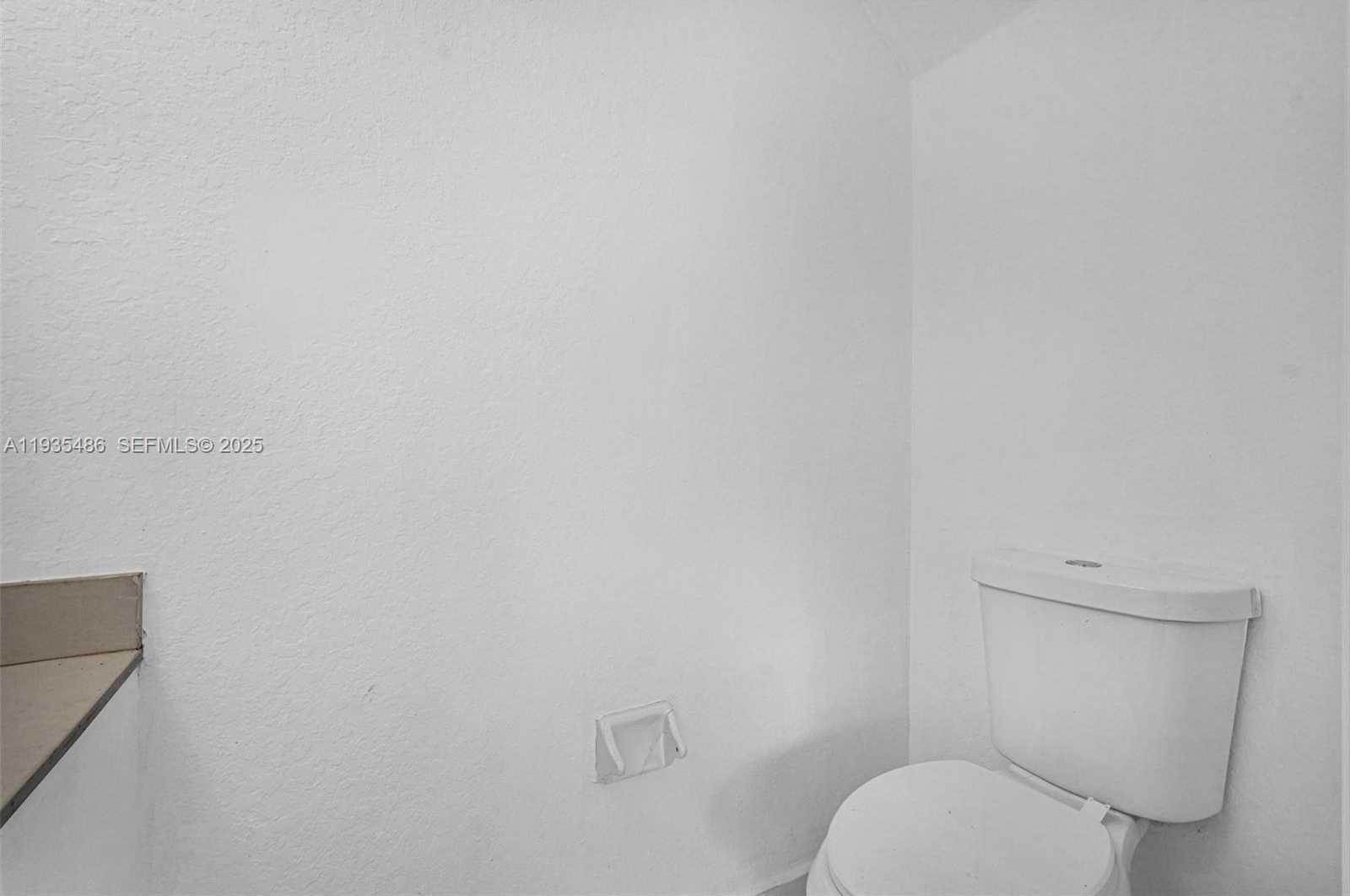 Small Image of 636 SOUTH WEST 7TH TER, Florida City Number 31