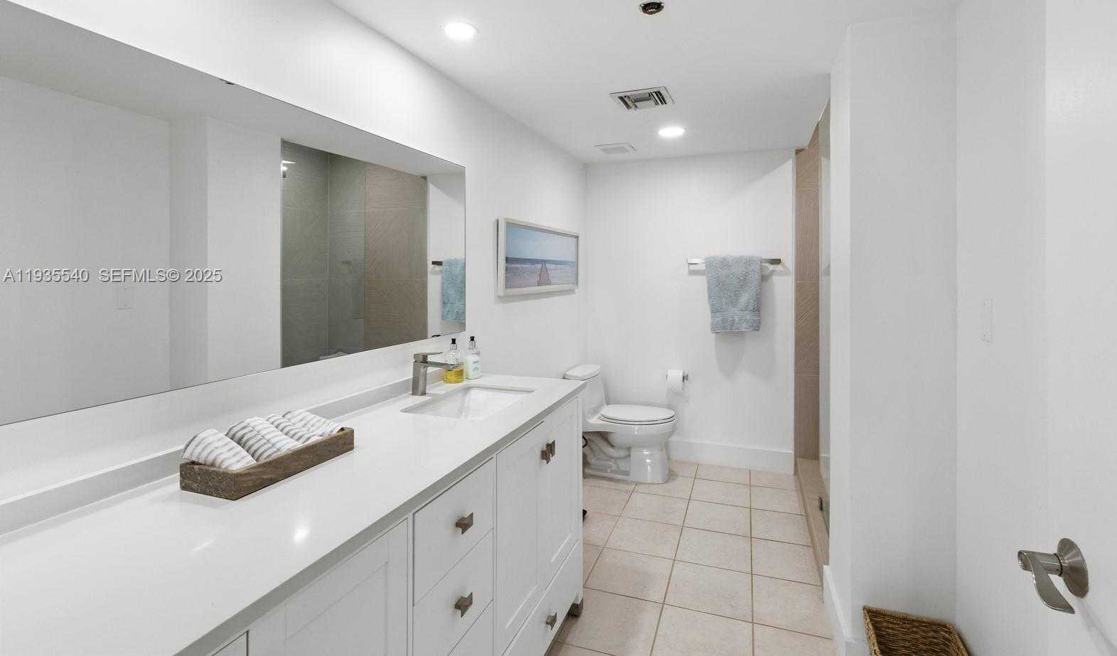 Small Image of 151 CRANDON BLVD #127, Key Biscayne Number 16